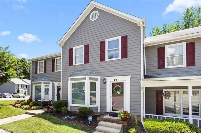 1017 Glendale Dr Unit 39, Greensboro, NC 27406 - townhome / multi-family property featuring a front yard