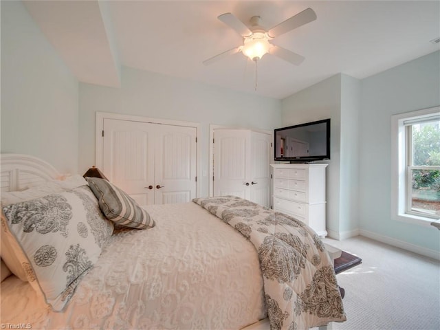 bedroom featuring carpet floors and ceiling fan