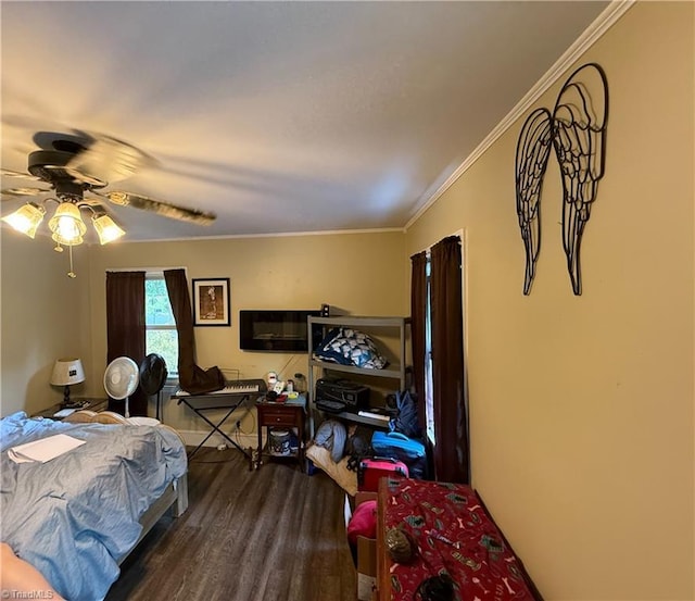 2800 Loch Dr, Winston-Salem, NC 27106 - bedroom featuring wood finished floors, ornamental molding, and a ceiling fan