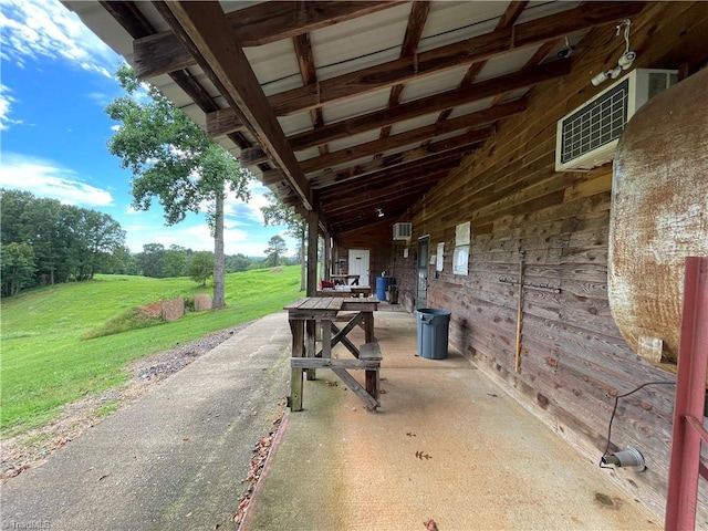 exterior space featuring a yard