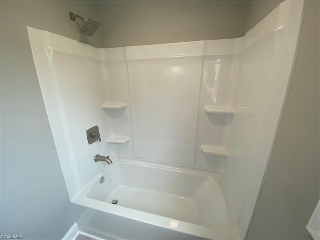 7 Crutchfield Ave, Lexington, NC 28445 - full bath featuring  shower combination
