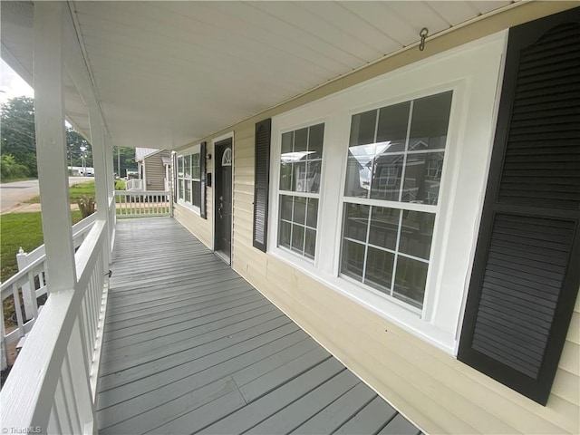 7 Crutchfield Ave, Lexington, NC 28445 - view of wooden porch