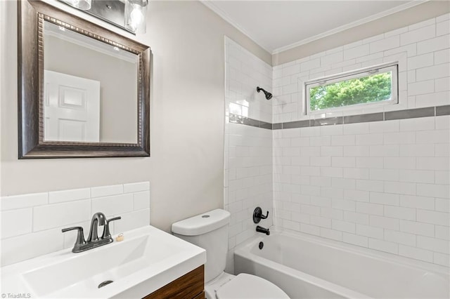 212 Lakeview Dr E, Thomasville, NC 27360 - full bath featuring ornamental molding, vanity, and shower / bath combination