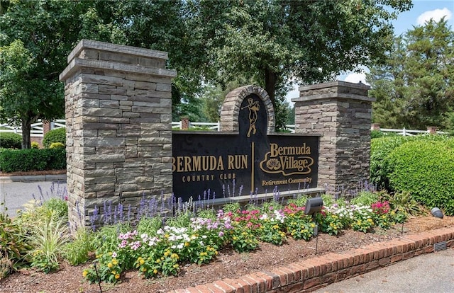 1018 Riverbend Dr, Advance, NC 27006 - view of community sign