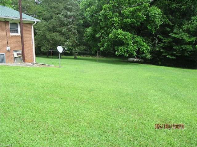 2600 Alamance Church Rd, Greensboro, NC 27406 - view of grassy yard