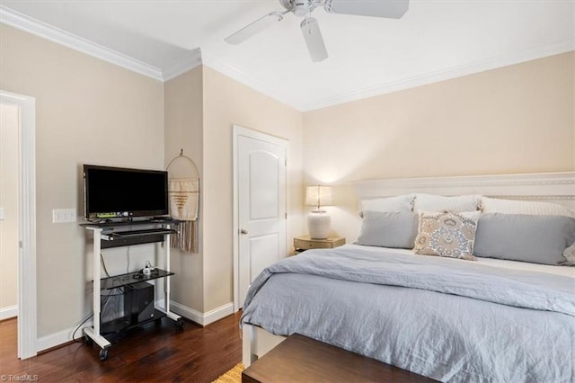 bedroom featuring ceiling fan, crown molding, and dark wood-type flooring