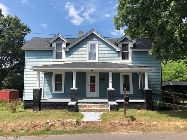 319 Cherry St, Eden, NC 27288 - view of front of property featuring a porch
