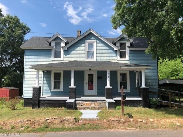 view of front of property with a porch