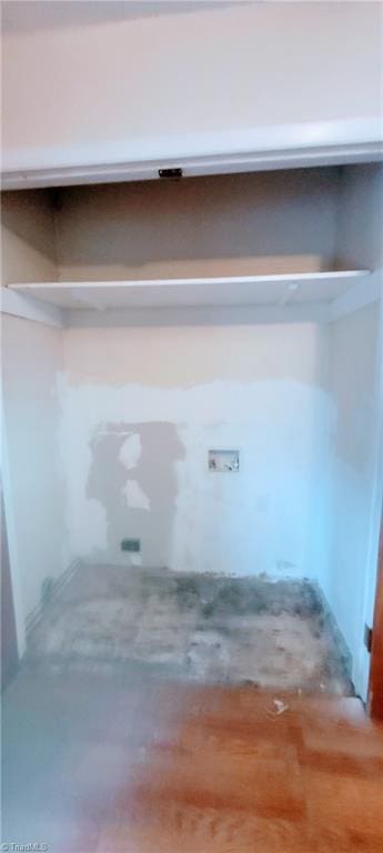 305 Corliss St, Greensboro, NC 27406 - view of laundry area