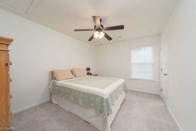 bedroom featuring carpet flooring, baseboards, and ceiling fan