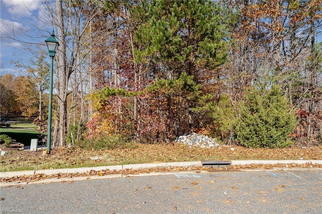 001 High Meadow Dr, Asheboro, NC 27205