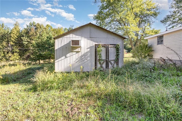 view of outbuilding