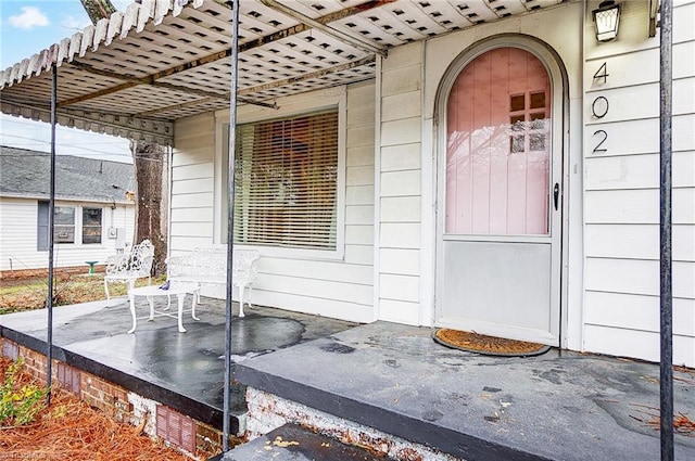 view of doorway to property