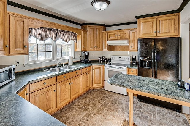 kitchen featuring electric stove, crown molding, sink, and black fridge with ice dispenser