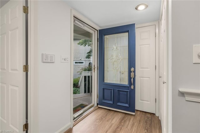 191 Fairway Dr, Advance, NC 27006 - entrance foyer with wood finished floors and baseboards
