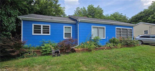 1904 E Innes St, Salisbury, NC 28146 - view of side of home with a lawn