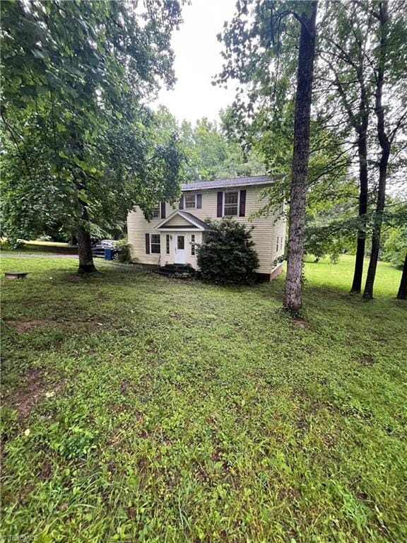 3603 Castleton Rd, Greensboro, NC 27406 - view of grassy yard