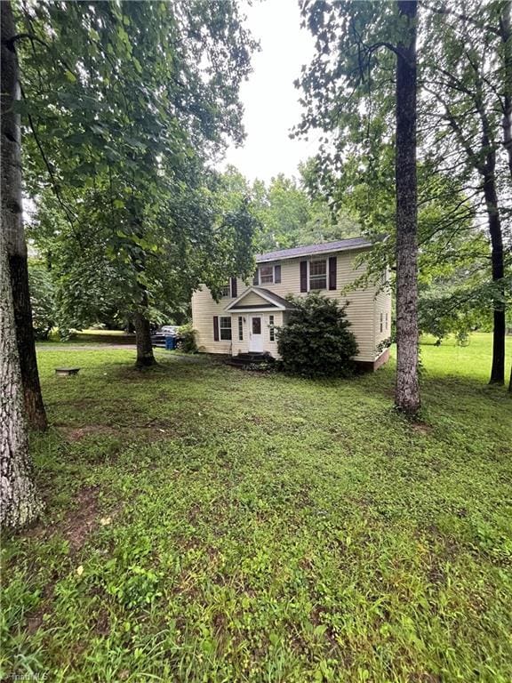 3603 Castleton Rd, Greensboro, NC 27406 - view of grassy yard