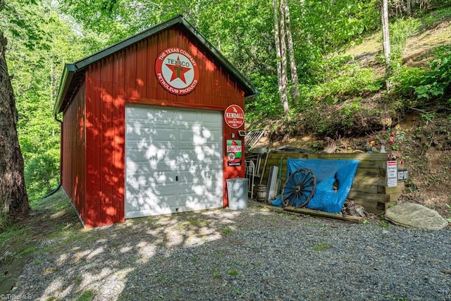 612 Joe Shoemaker Rd, Vilas, NC 28692 - view of outdoor structure with driveway