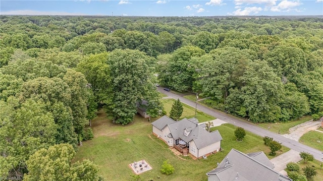 4636 Shattalon Cir, Winston-Salem, NC 27106 - aerial view of property and surrounding area featuring a forest