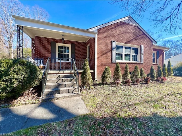 view of front of home with covered porch