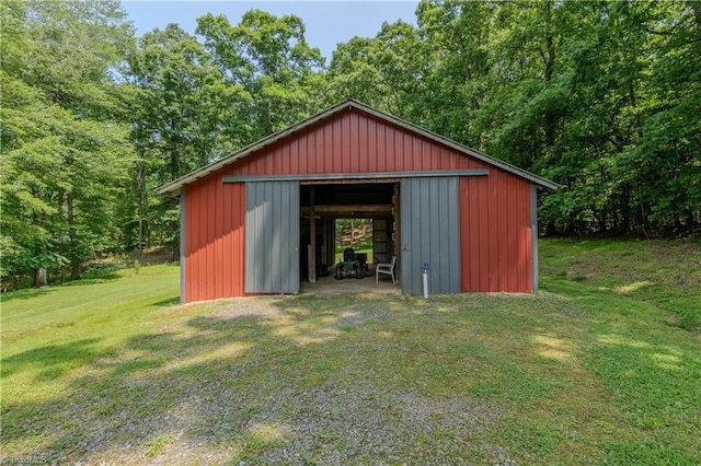 1160 Flinty Knoll Rd, Pinnacle, NC 27043 - view of pole building with a yard