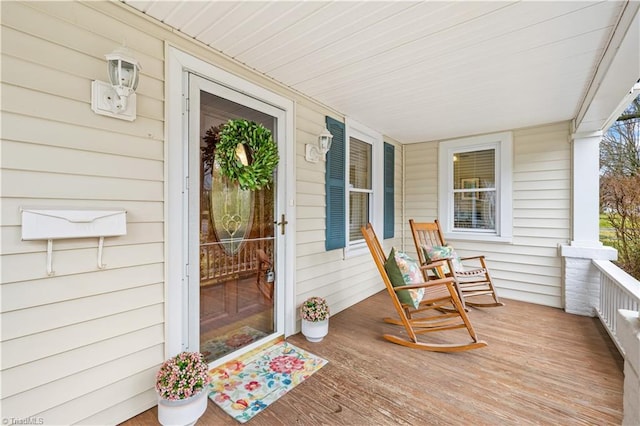 property entrance with a porch