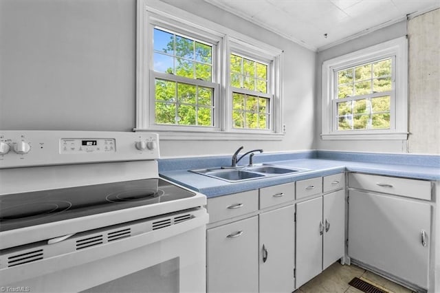 laundry room with a sink
