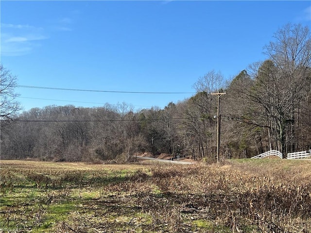 000 River Ridge Rd, Pfafftown, NC 27040
