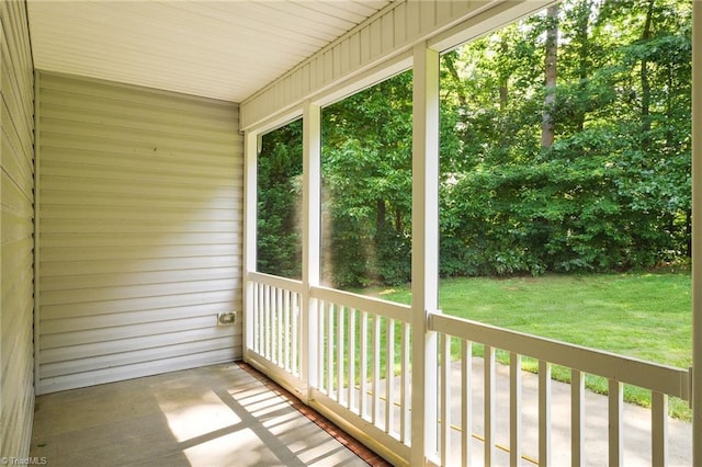 3714 Courtland Cir, Thomasville, NC 27360 - unfurnished sunroom with healthy amount of natural light