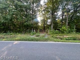 Listing photo 2 for 000 Denton Rd, Denton NC 27239