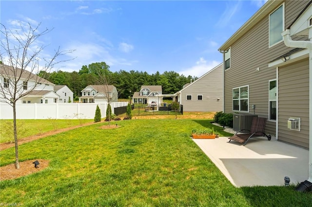 4077 Glenn Knoll Ln, Winston-Salem, NC 27107 - view of yard with a patio area, central AC unit, and a residential view