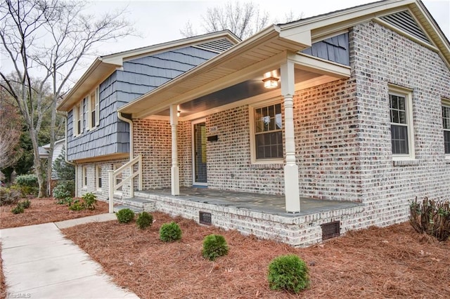 view of front of property with a porch