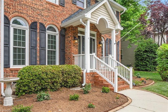 4 Beech Grove Ct, Greensboro, NC 27455 - entrance to property featuring brick siding