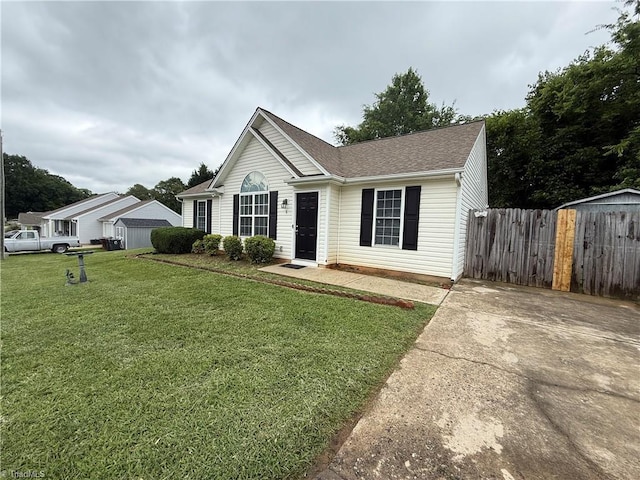 8 Franklinwood Dr, Greensboro, NC 27401 - ranch-style home with roof with shingles
