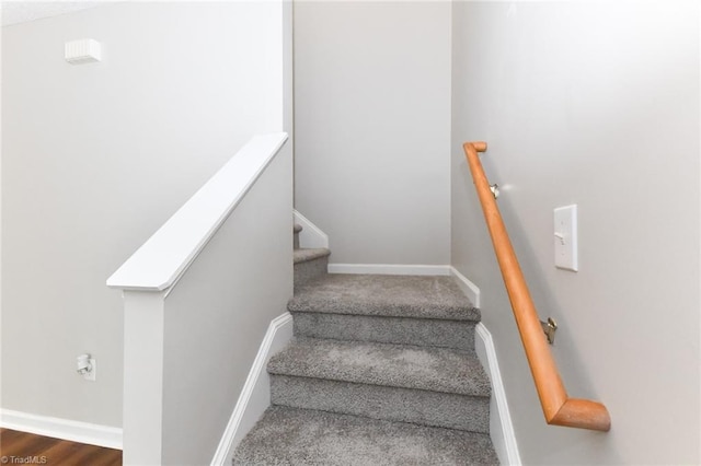 320 Apple Ridge Rd, Greensboro, NC 27406 - stairway with baseboards