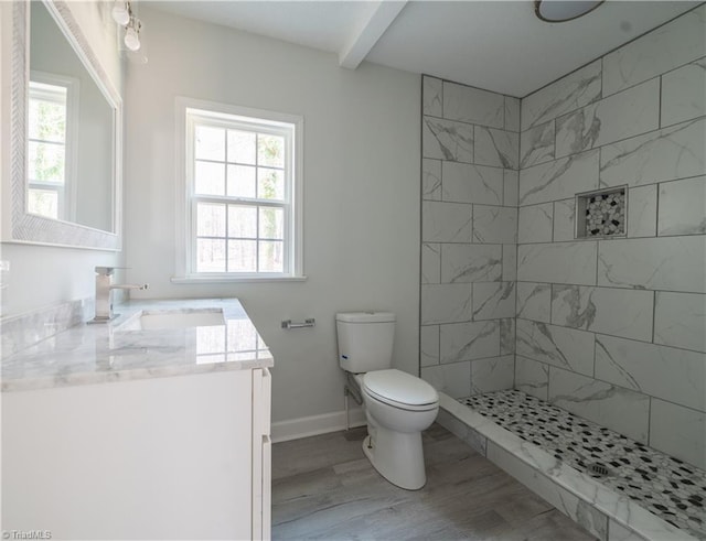 1473 Briarcliff Dr, Asheboro, NC 27205 - full bath featuring vanity, toilet, baseboards, and a tile shower
