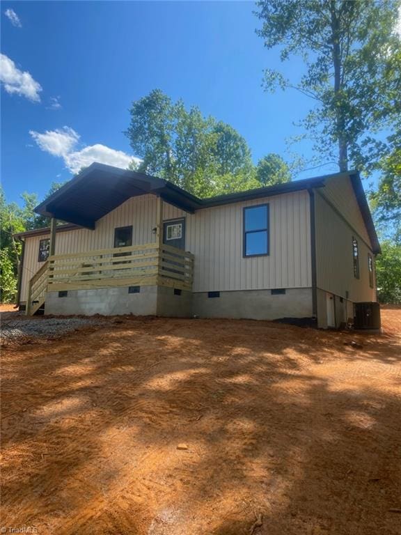 3077 Little Creek Dr, Thomasville, NC 27360 - view of front of house with crawl space and board and batten siding