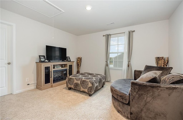 417 Daniel Dr, Lexington, NC 27295 - living area featuring attic access, carpet floors, recessed lighting, and baseboards