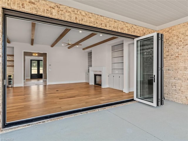 view of patio with ceiling fan