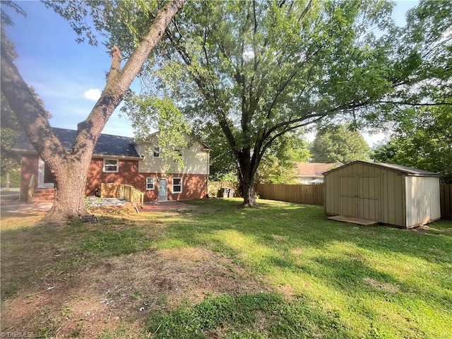 100 Petree Rd, Winston-Salem, NC 27106 - view of yard featuring a storage unit