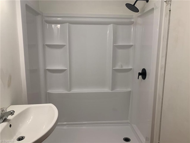 744 Caleb St, Eden, NC 27288 - full bathroom with a sink and a shower stall