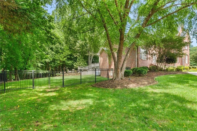 4607 Eden Bridge Dr, Kernersville, NC 27284 - view of yard