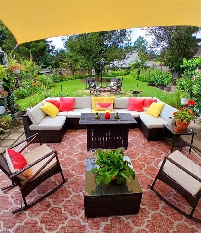 view of patio with outdoor lounge area