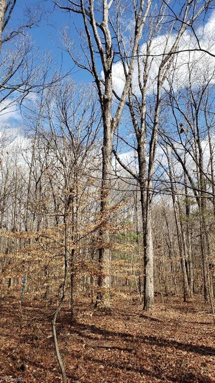 833 Calahaln Rd, Mocksville, NC 27028