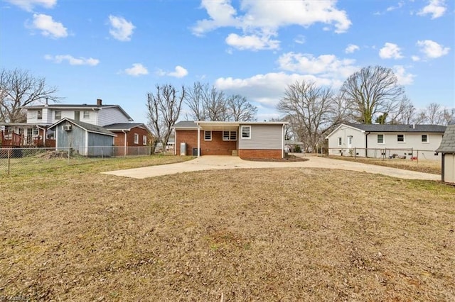 exterior space featuring a yard