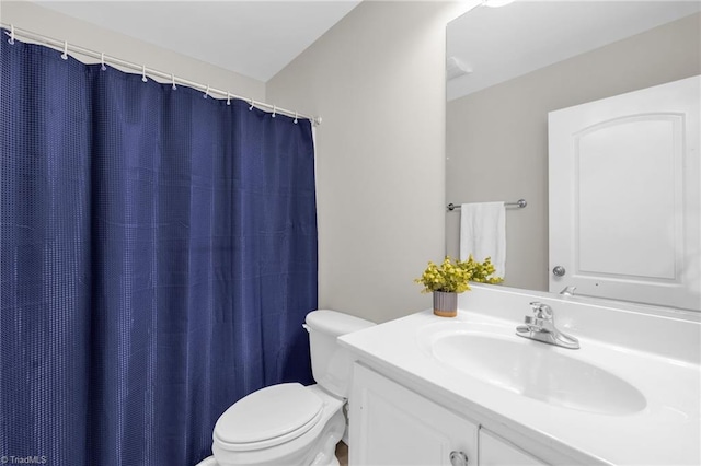 6107 Hanes Way, Clemmons, NC 27012 - bathroom with vanity and curtained shower