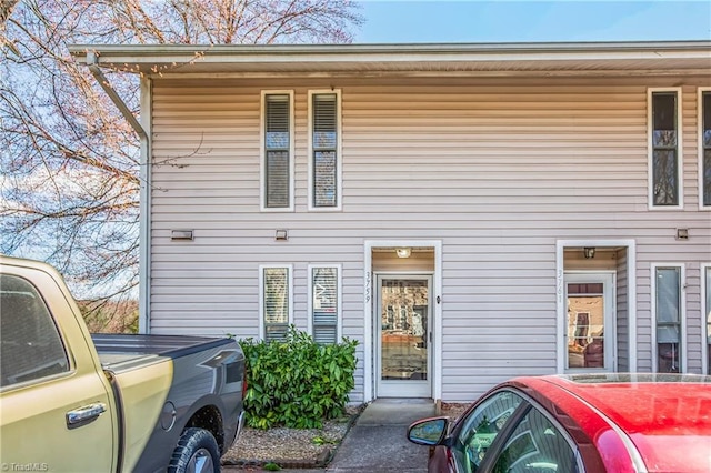 view of front of home with washer / dryer