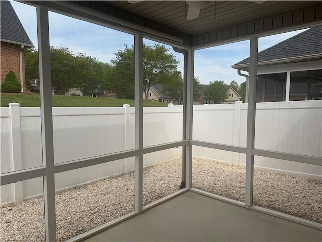 401 Pelican Ln, Clemmons, NC 27012 - unfurnished sunroom with a ceiling fan