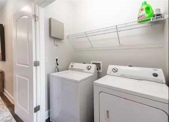 2431 Eagle Creek Ct Unit 203, Winston-Salem, NC 27103 - laundry area featuring laundry area, baseboards, and independent washer and dryer